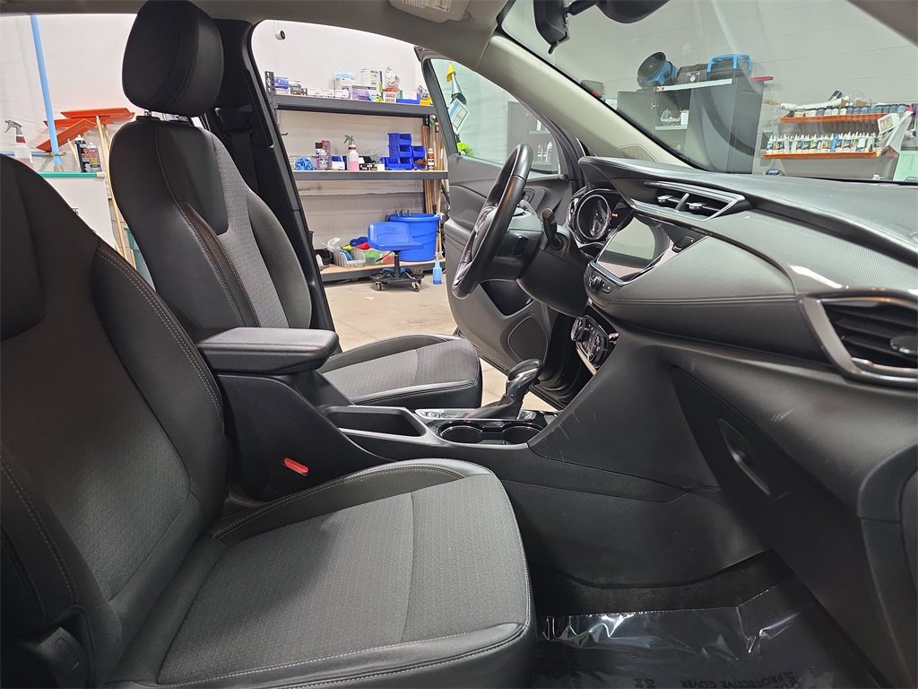 Used 2021 Buick Encore GX Select image 10