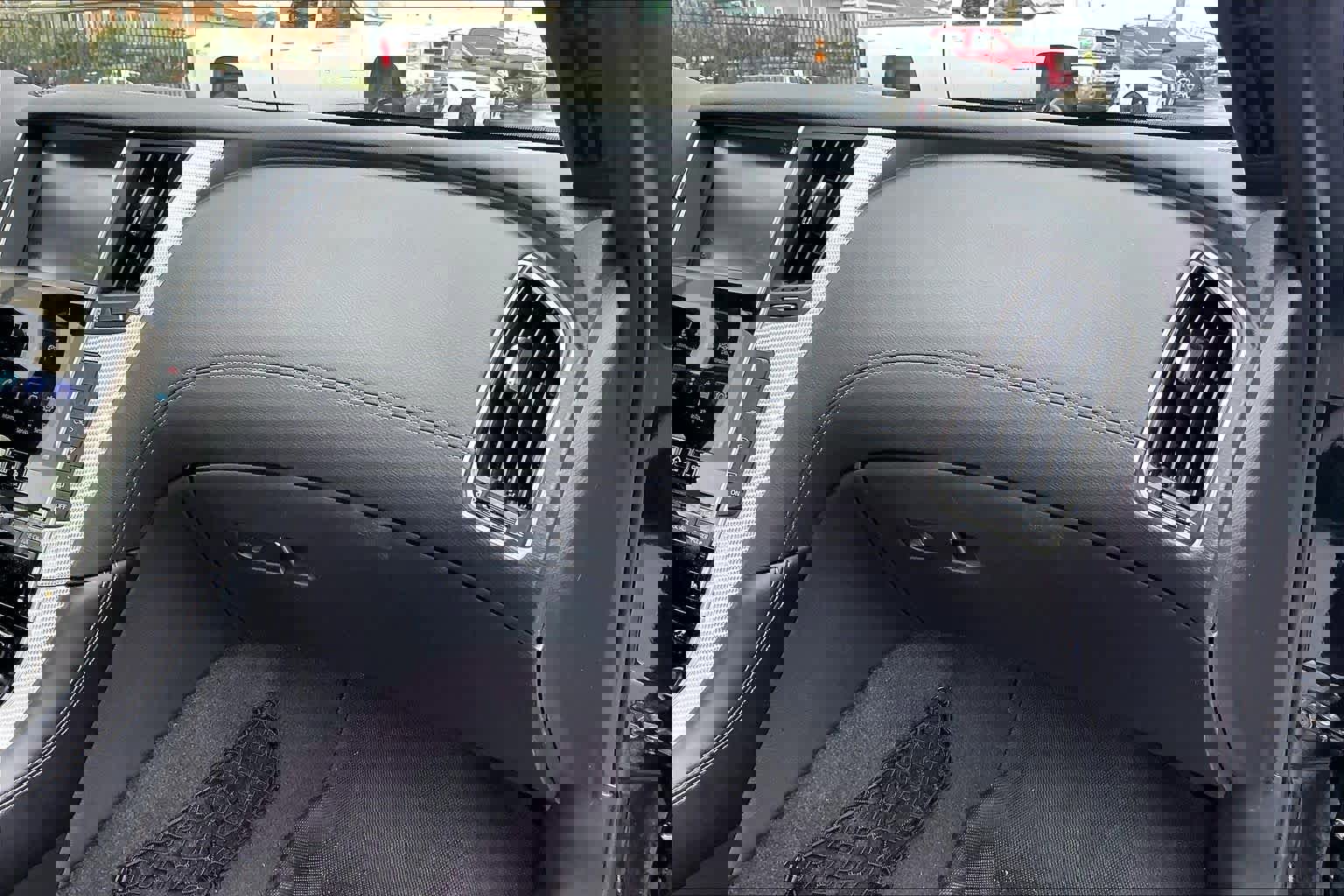 Used 2018 INFINITI Q60 3.0t Sport w/ Pro Active Package image 17