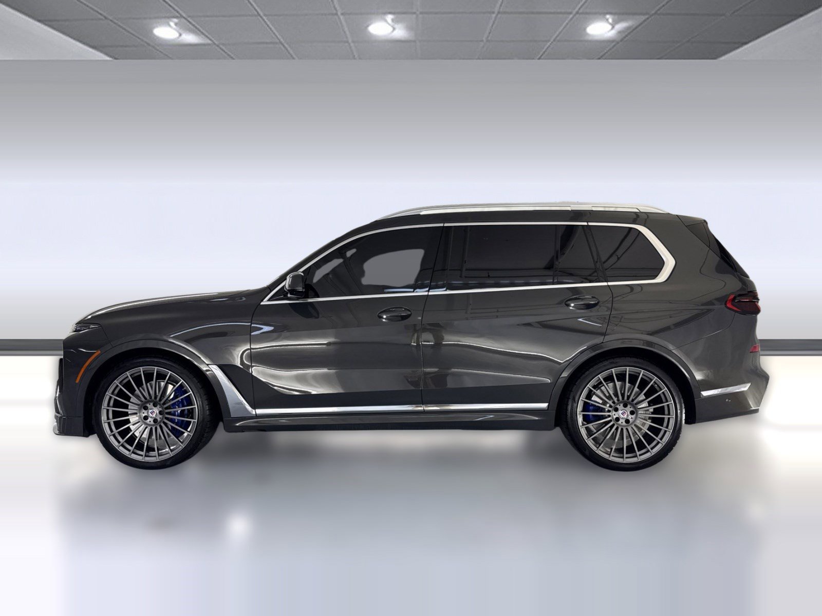 Used 2024 BMW ALPINA XB7 ALPINA XB7 image 2