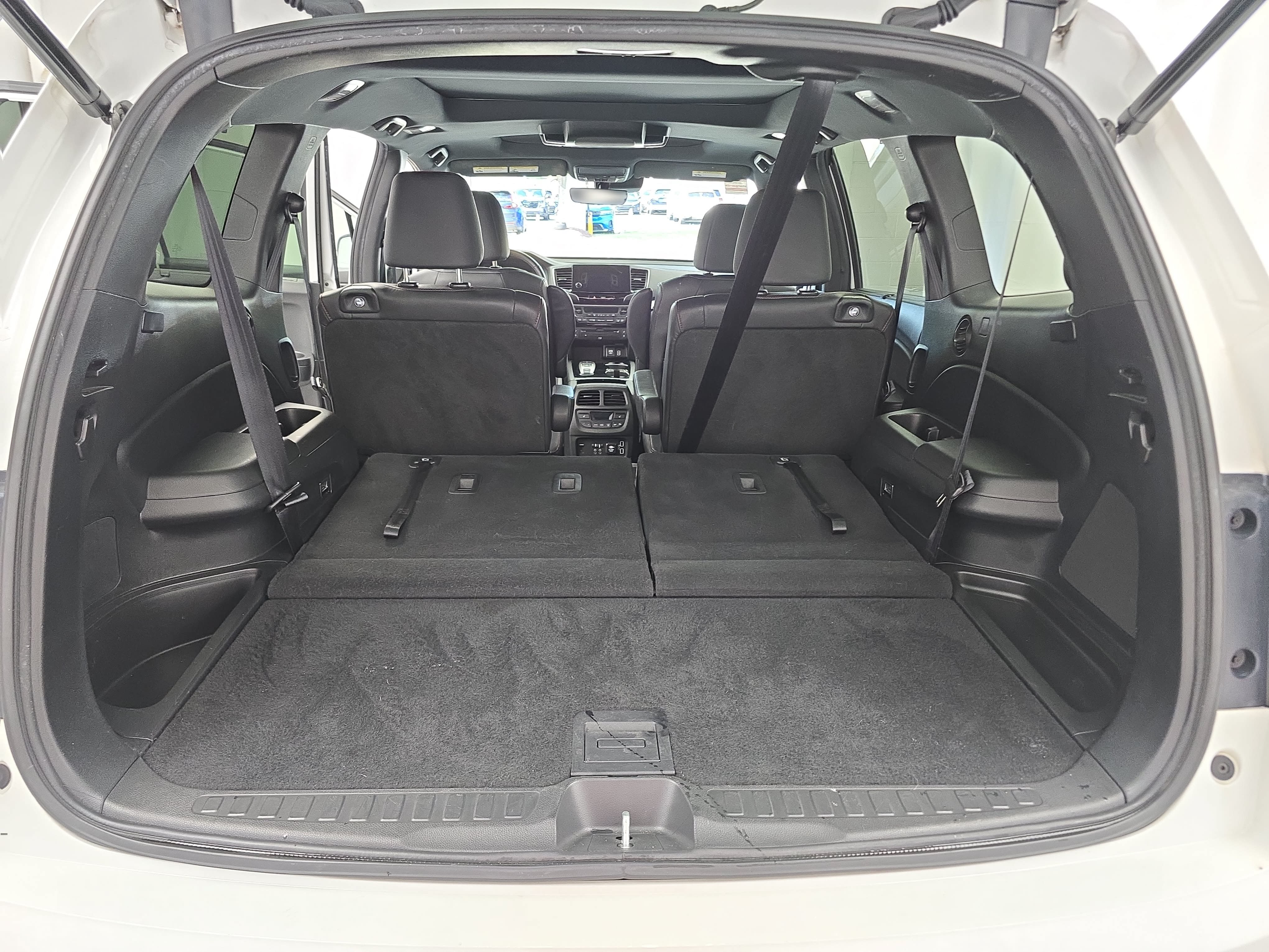 Used 2022 Honda Pilot Black Edition image 13