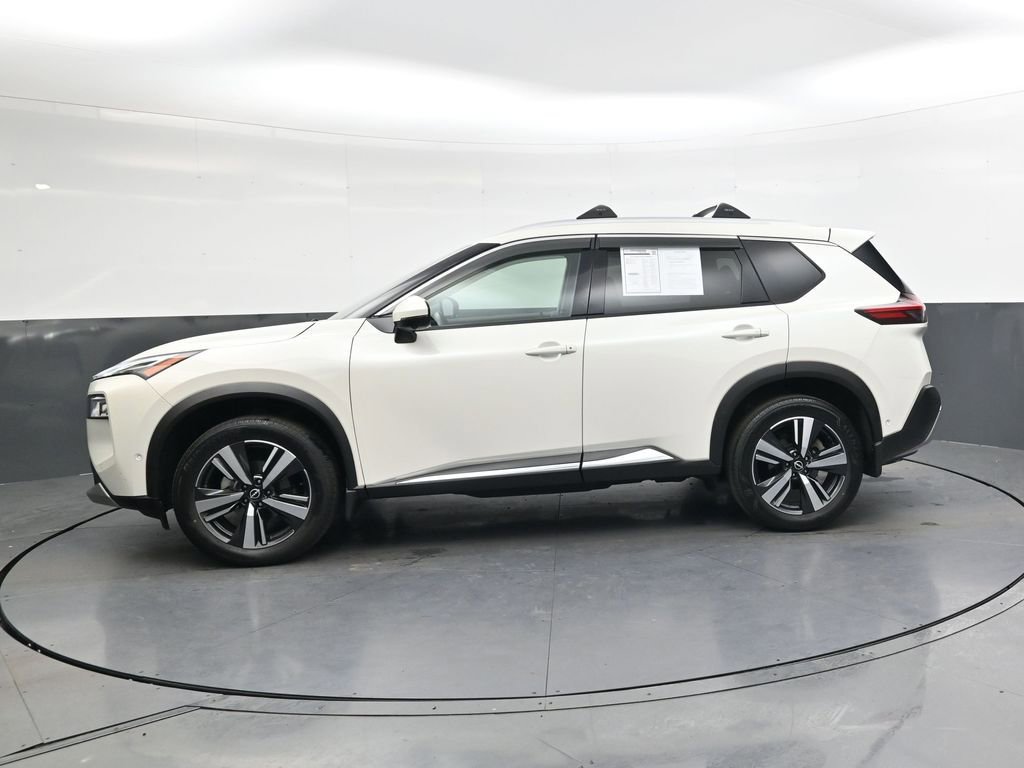 Used 2022 Nissan Rogue Platinum w/ Head-Up Display Package image 8