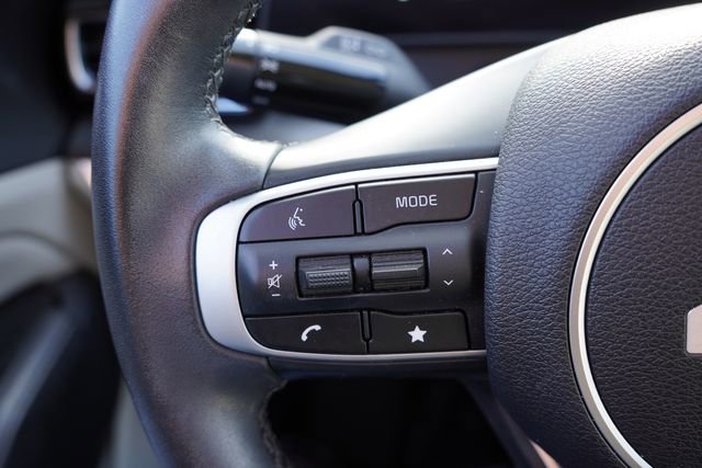Used 2023 Kia Sportage EX image 32