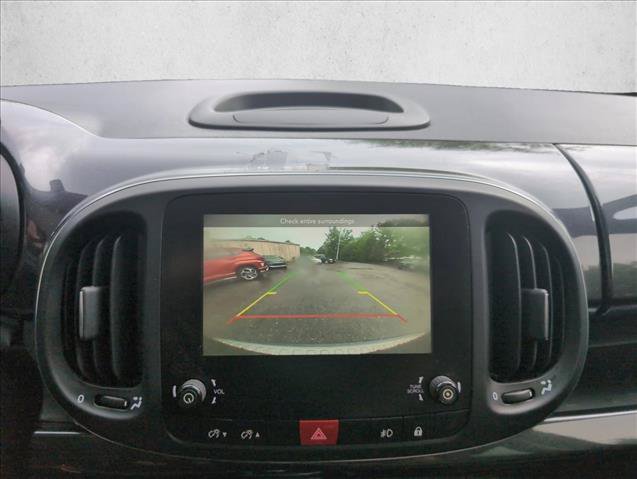 Used 2019 FIAT 500L Trekking FWD image 11
