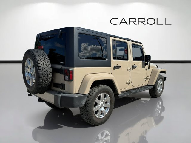 Used 2016 Jeep Wrangler Unlimited Sahara w/ Dual Top Group AWD/4WD image 3