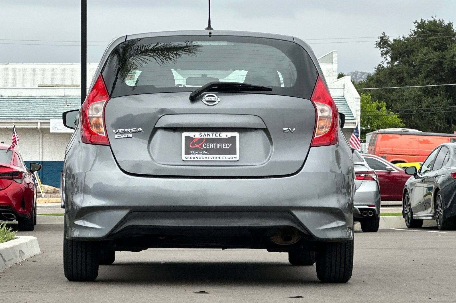 Used 2018 Nissan Versa Note SV FWD image 5