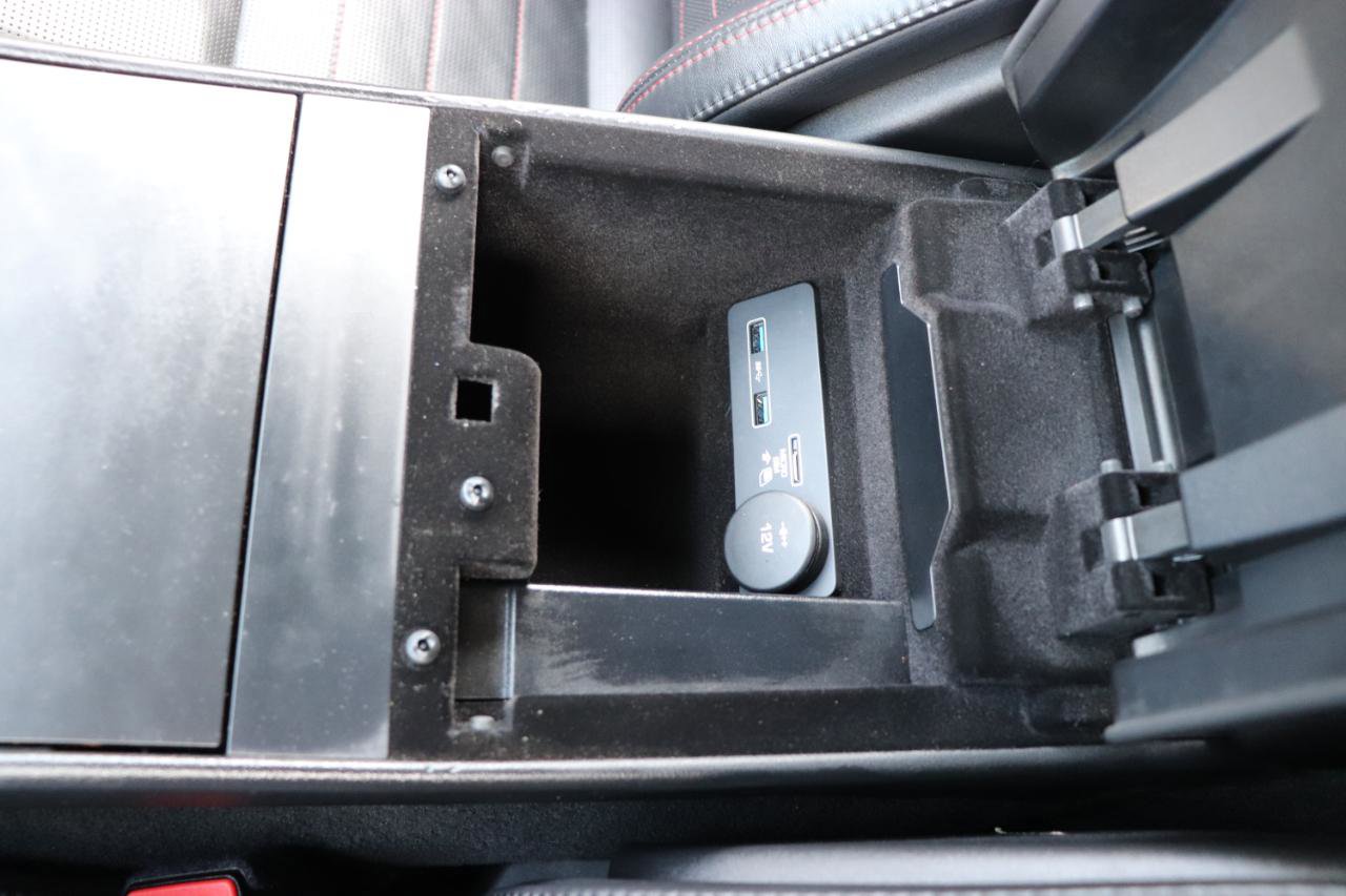 Used 2020 Jaguar F-TYPE Checkered Flag image 35