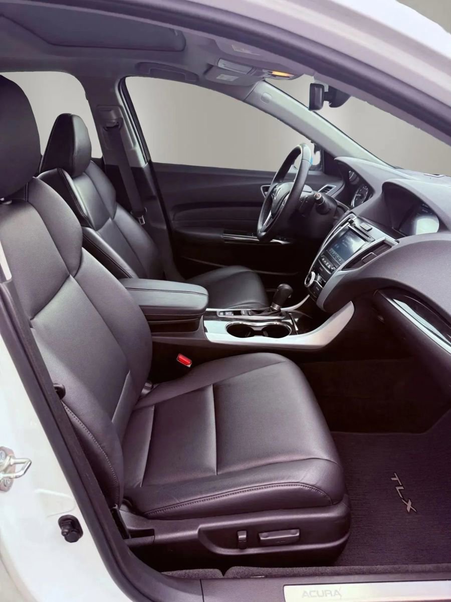 Used 2018 Acura TLX FWD image 41