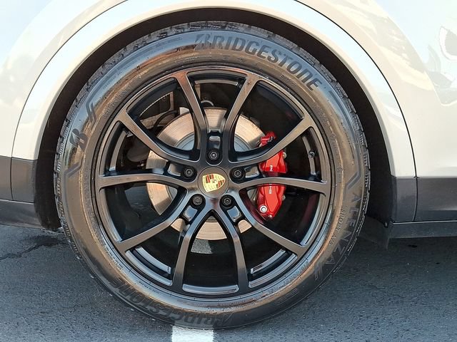 Certified 2026 Porsche Cayenne S AWD/4WD image 11