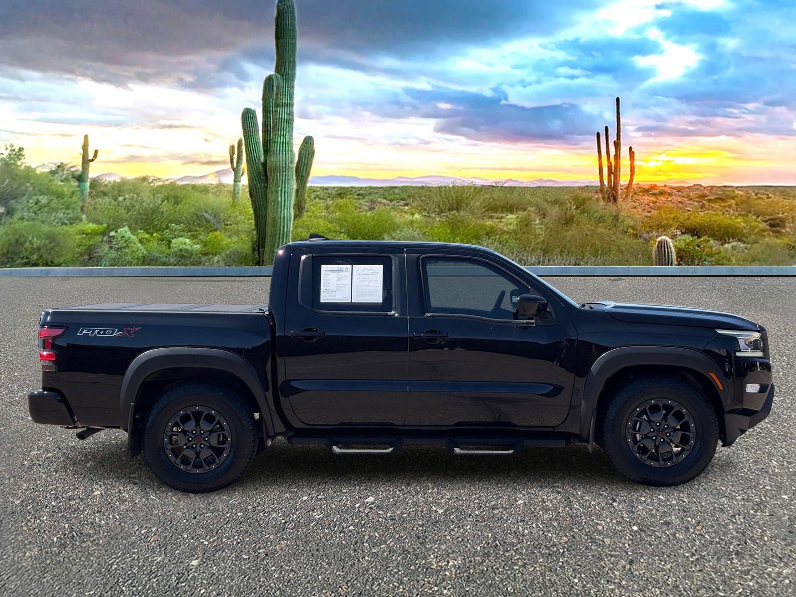 Used 2023 Nissan Frontier Pro-X w/ Pro-X Premium Package image 6