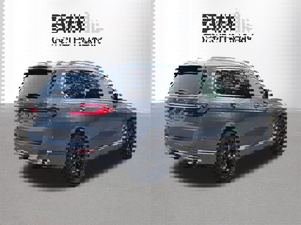 New 2026 BMW X7 xDrive40i image 4
