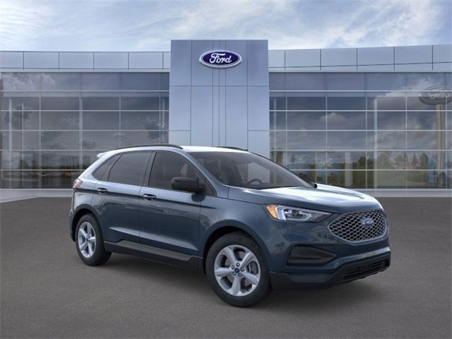Used 2024 Ford Edge SE image 8