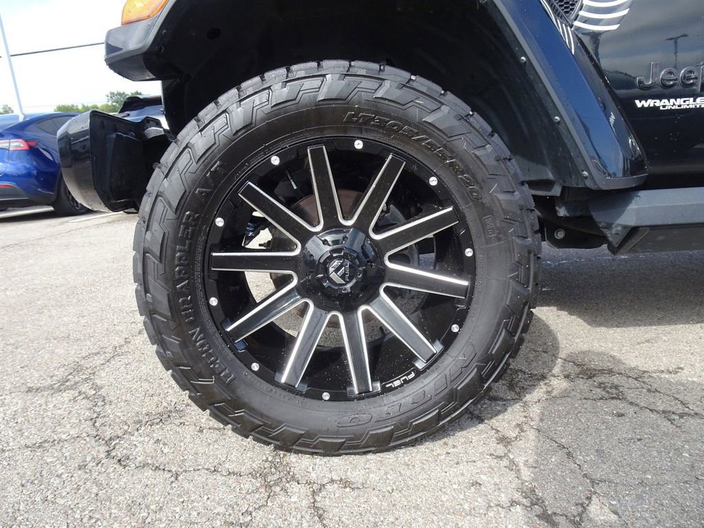 Used 2021 Jeep Wrangler Unlimited Sahara image 21