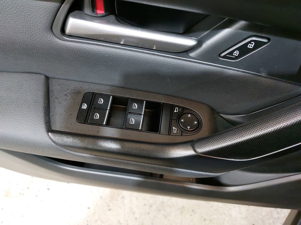 Used 2025 MAZDA CX-50 AWD 2.5 Hybrid w/ Weather Package image 29