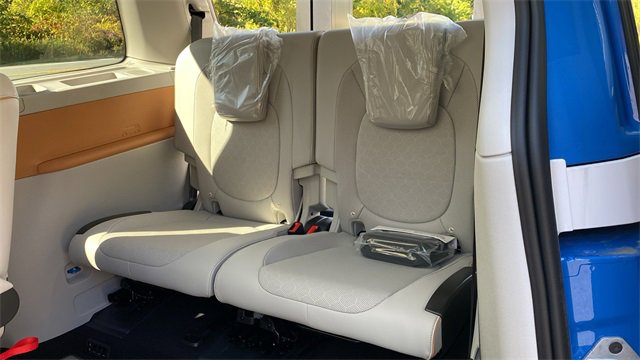 New 2025 Volkswagen ID. Buzz 1st Edition image 24