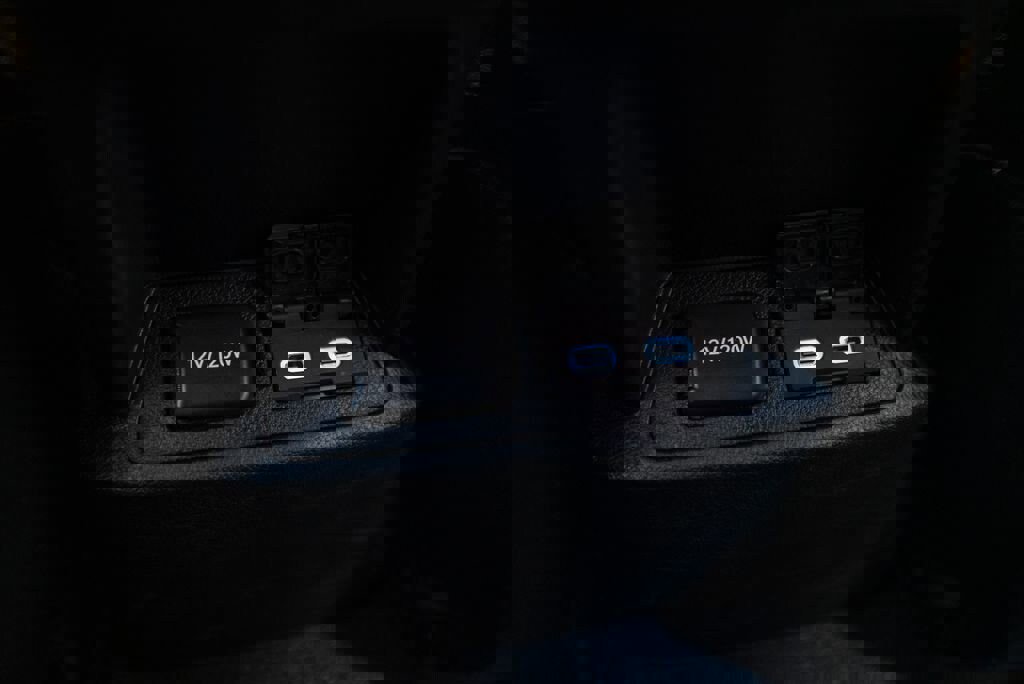 Used 2023 Lexus ES 350 w/ Premium Package image 38