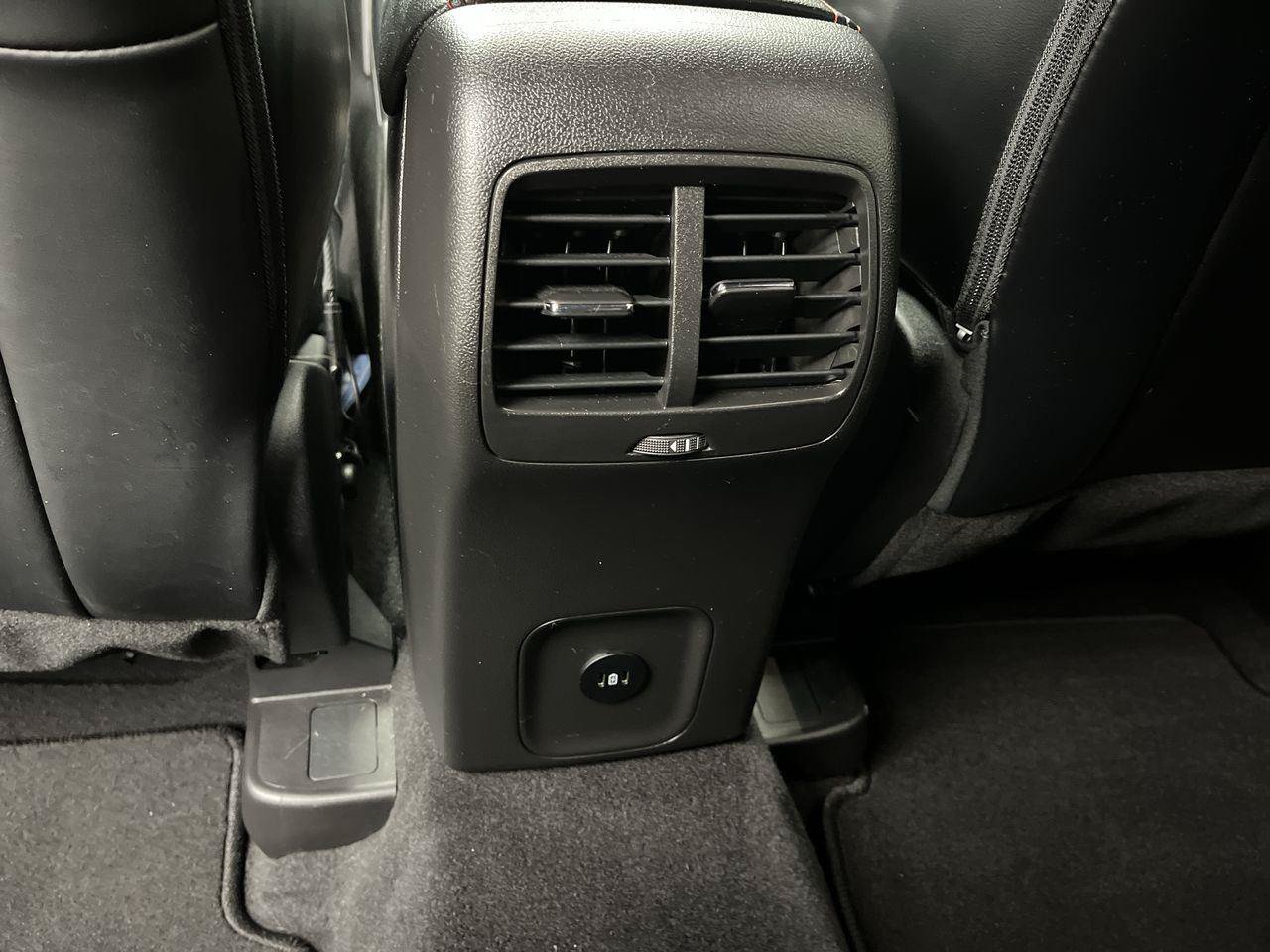 Certified 2025 Ford Escape ST-Line w/ Tech Pack #1 AWD/4WD image 12