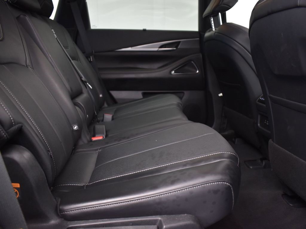 Certified 2025 INFINITI QX60 Luxe image 25