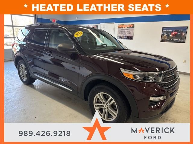 Used 2022 Ford Explorer XLT w/ Equipment Group 202A image 4
