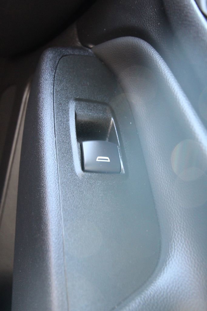 Used 2024 Chevrolet Equinox LT image 22