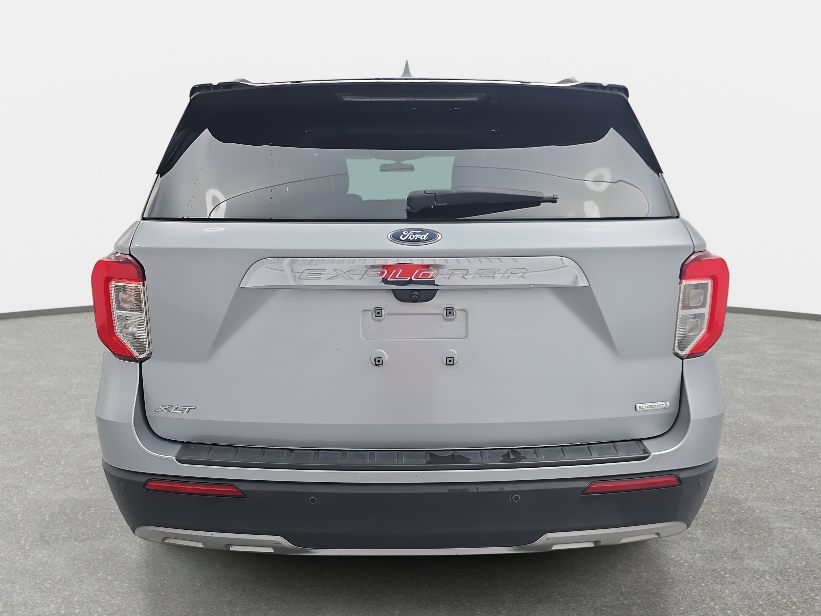 Used 2020 Ford Explorer XLT w/ Equipment Group 202A image 6