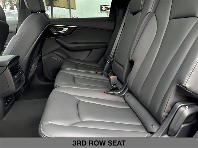 New 2025 Audi Q7 3.0T Premium image 11