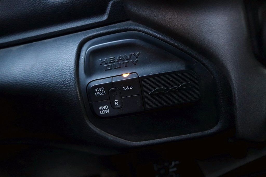 Used 2024 RAM 3500 Big Horn AWD/4WD image 20