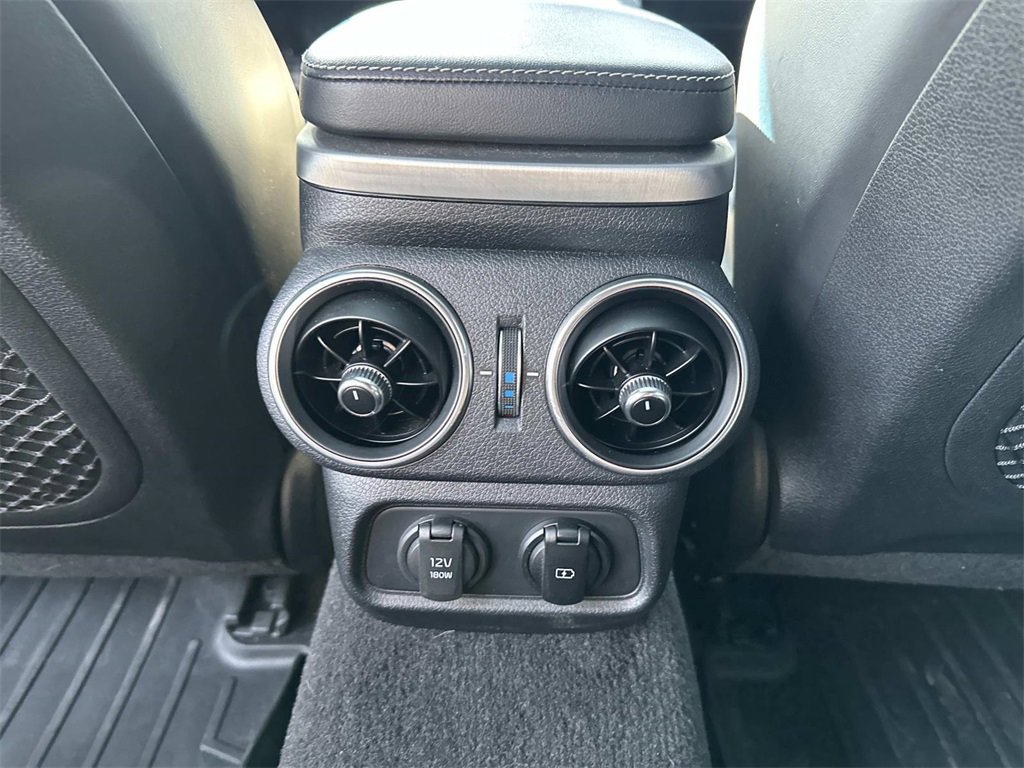 Used 2021 Kia Stinger GT2 image 15