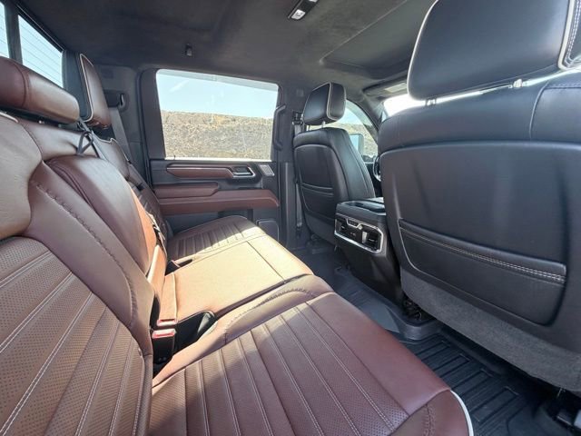 Used 2024 GMC Sierra 2500 Denali Ultimate AWD/4WD image 32