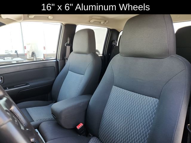 Used 2011 GMC Canyon SLE image 20