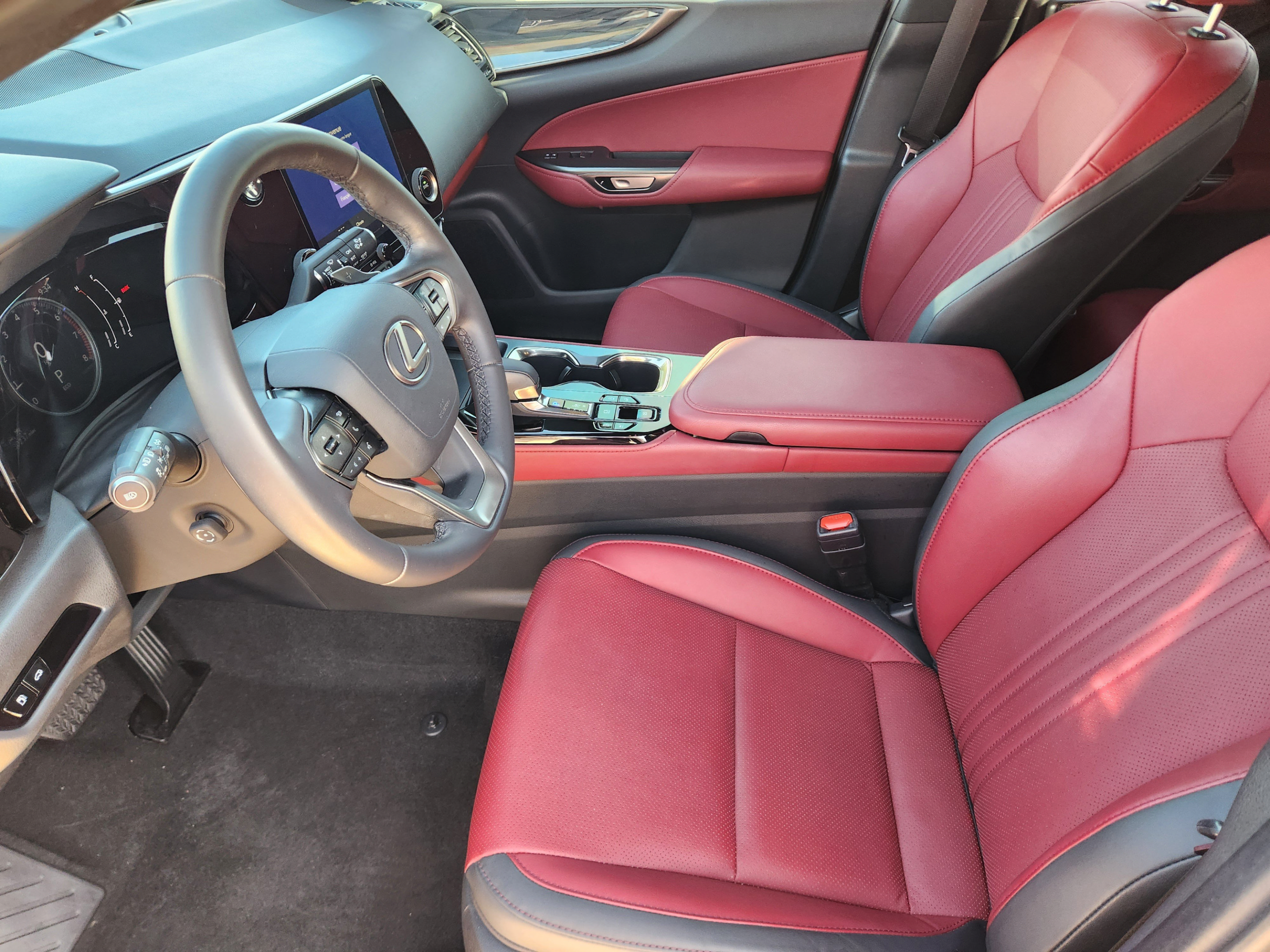Used 2025 Lexus NX 350 AWD w/ Accessory Package (2T) image 5