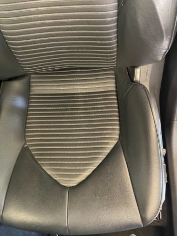Used 2020 Toyota Camry SE FWD image 14