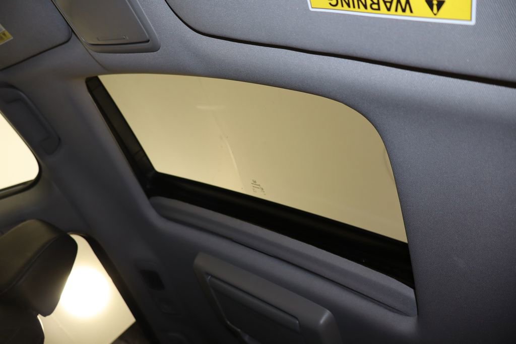 Used 2023 Honda Odyssey Touring image 24