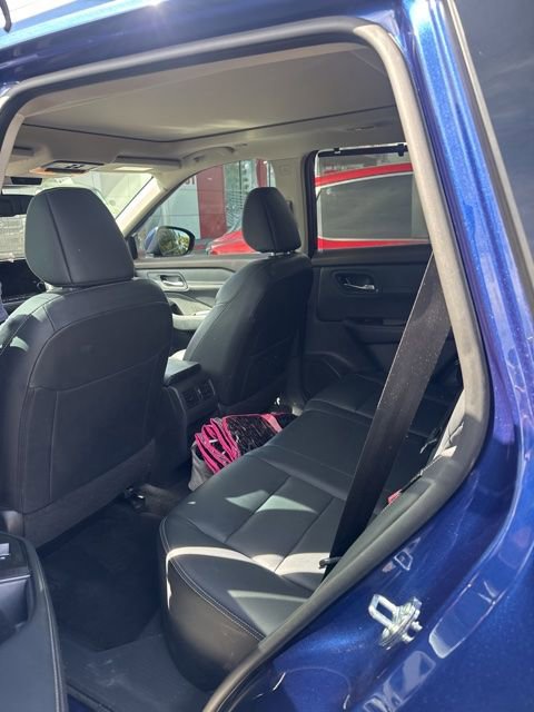 Certified 2023 Nissan Rogue SL w/ SL Premium Package image 8