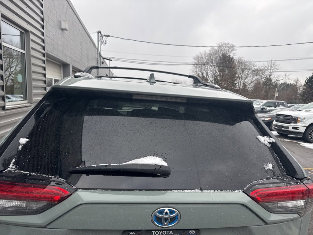 Used 2021 Toyota RAV4 XLE w/ Convenience Package image 7