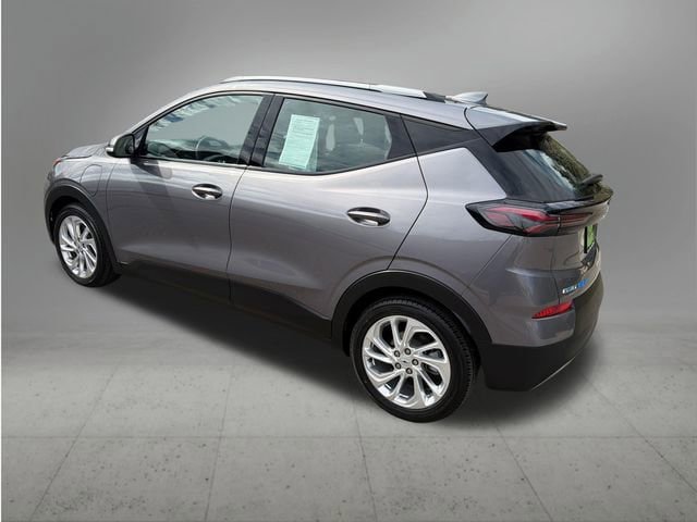Used 2023 Chevrolet Bolt EUV LT w/ Driver Confidence Package FWD image 5