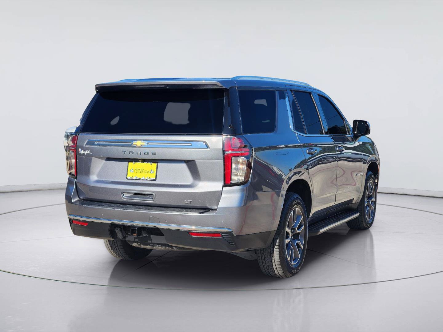 Used 2022 Chevrolet Tahoe LT w/ LT Signature Plus Package RWD image 5