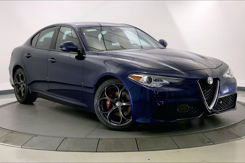 Used 2017 Alfa Romeo Giulia Ti w/ TI 19" Sport Package