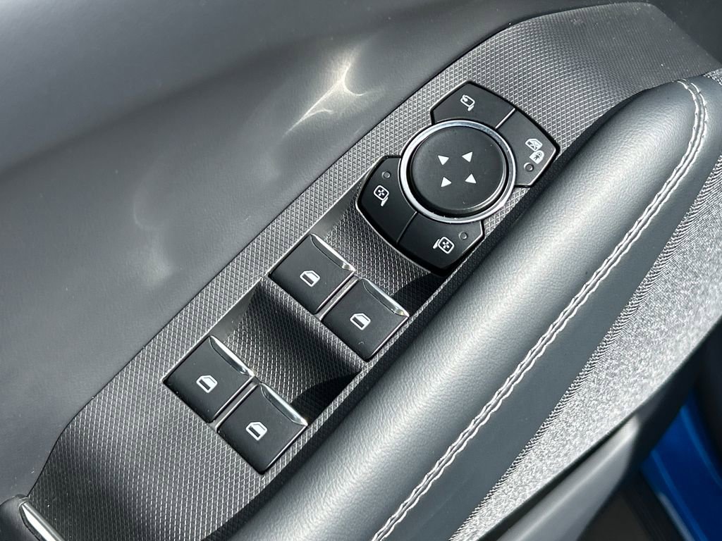 Used 2025 Ford Mustang Mach-E Premium AWD/4WD image 13