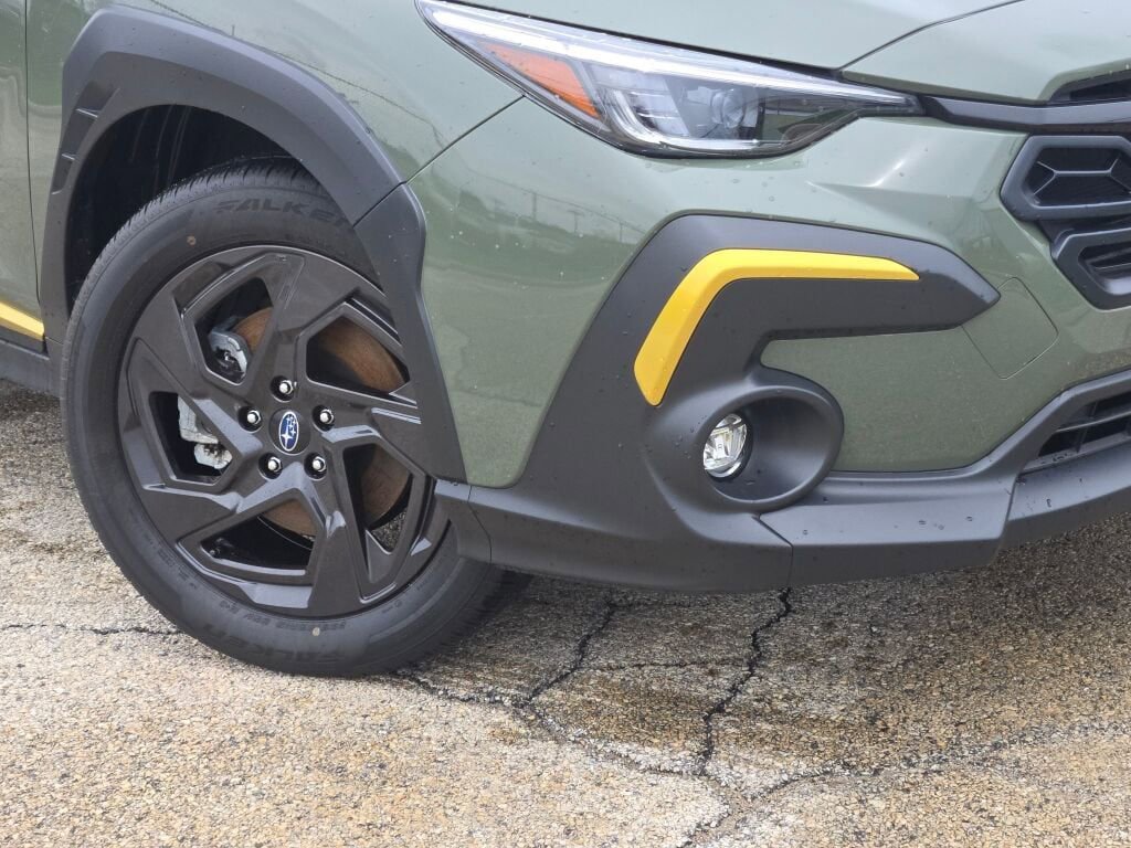 Certified 2025 Subaru Crosstrek 2.5i Sport AWD/4WD image 3