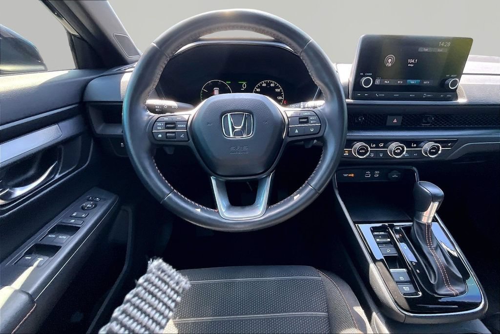 Used 2025 Honda CR-V Sport image 9