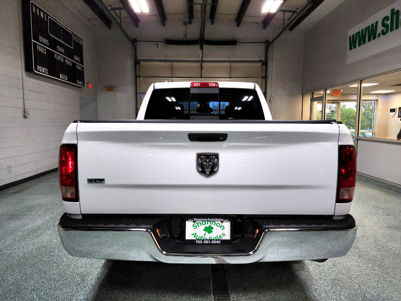 Used 2013 RAM 1500 Classic SLT w/ Premium Display Pkg image 8