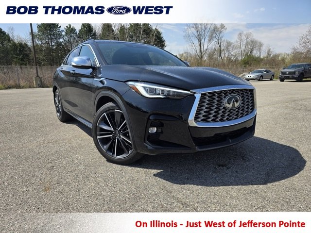 Used 2023 INFINITI QX55 Essential w/ Accent Package