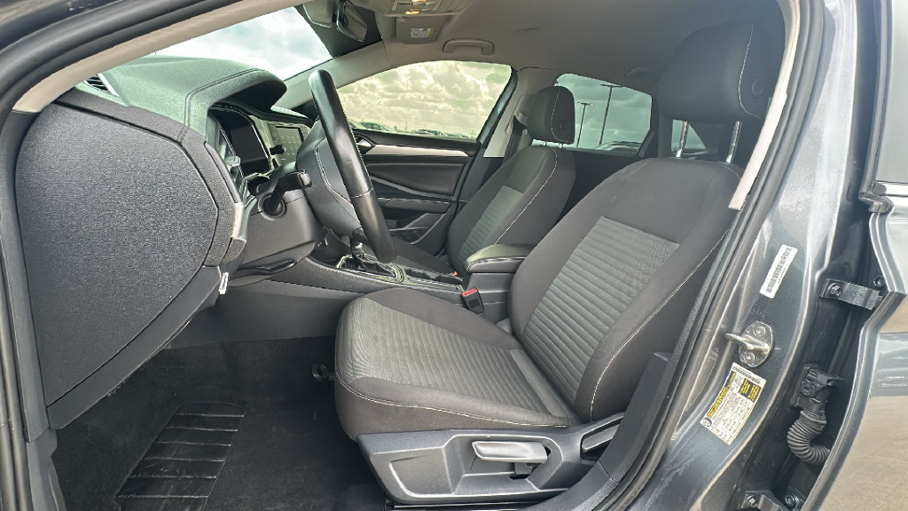 Used 2024 Volkswagen Jetta S FWD image 4