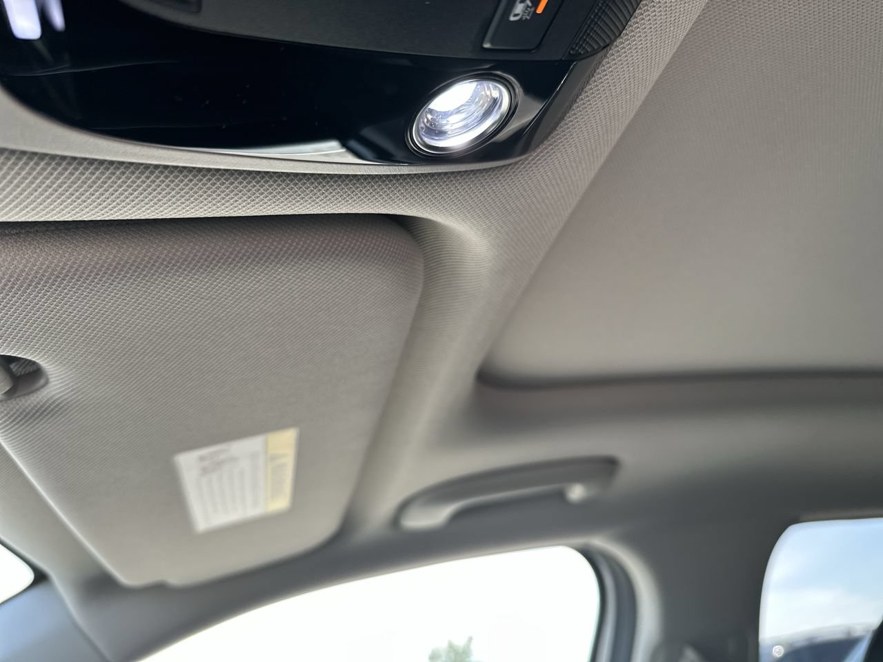 New 2026 Kia Sorento S w/ S Panoramic Sunroof Package AWD/4WD image 10