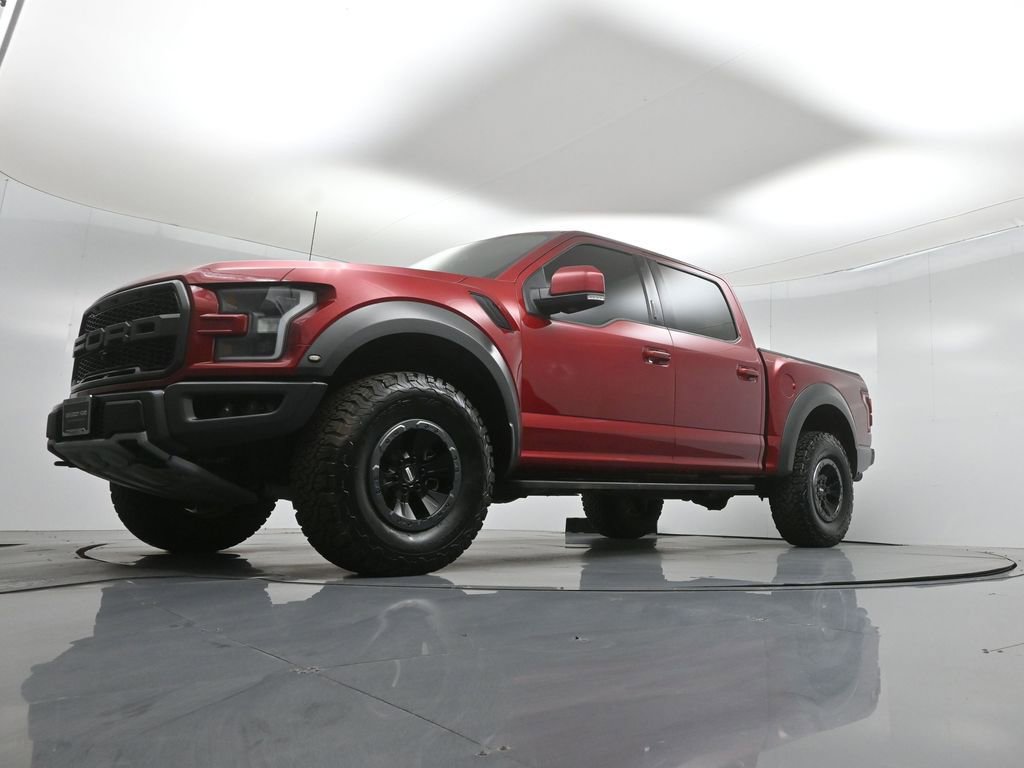 Certified 2017 Ford F150 Raptor w/ Equipment Group 802A Luxury image 48