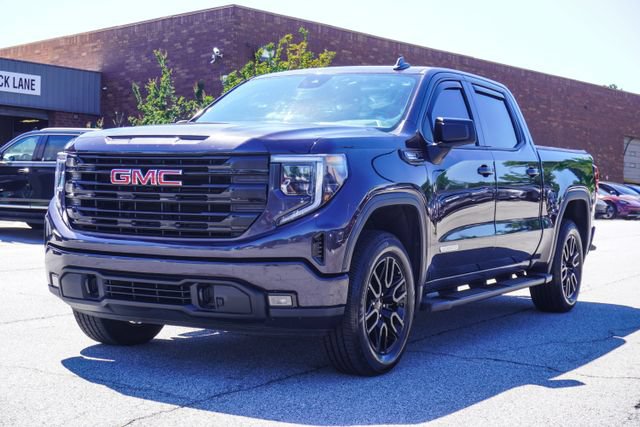 Used 2023 GMC Sierra 1500 Elevation AWD/4WD image 4
