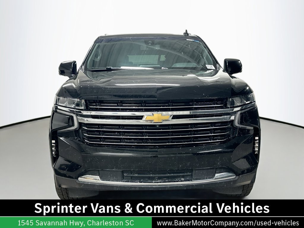 Used 2021 Chevrolet Suburban LT w/ Luxury Package RWD image 6