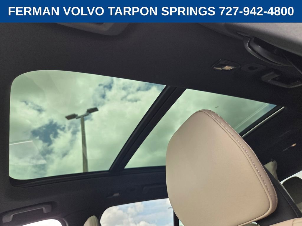 New 2026 Volvo XC90 B6 Plus w/ Protection Package Premier image 22