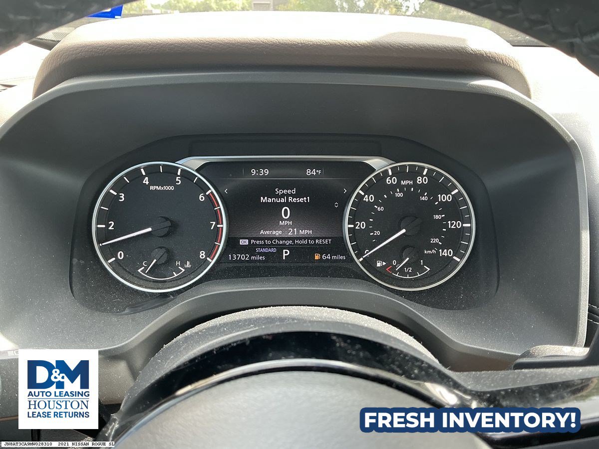 Used 2021 Nissan Rogue SL w/ Premium Package FWD image 11