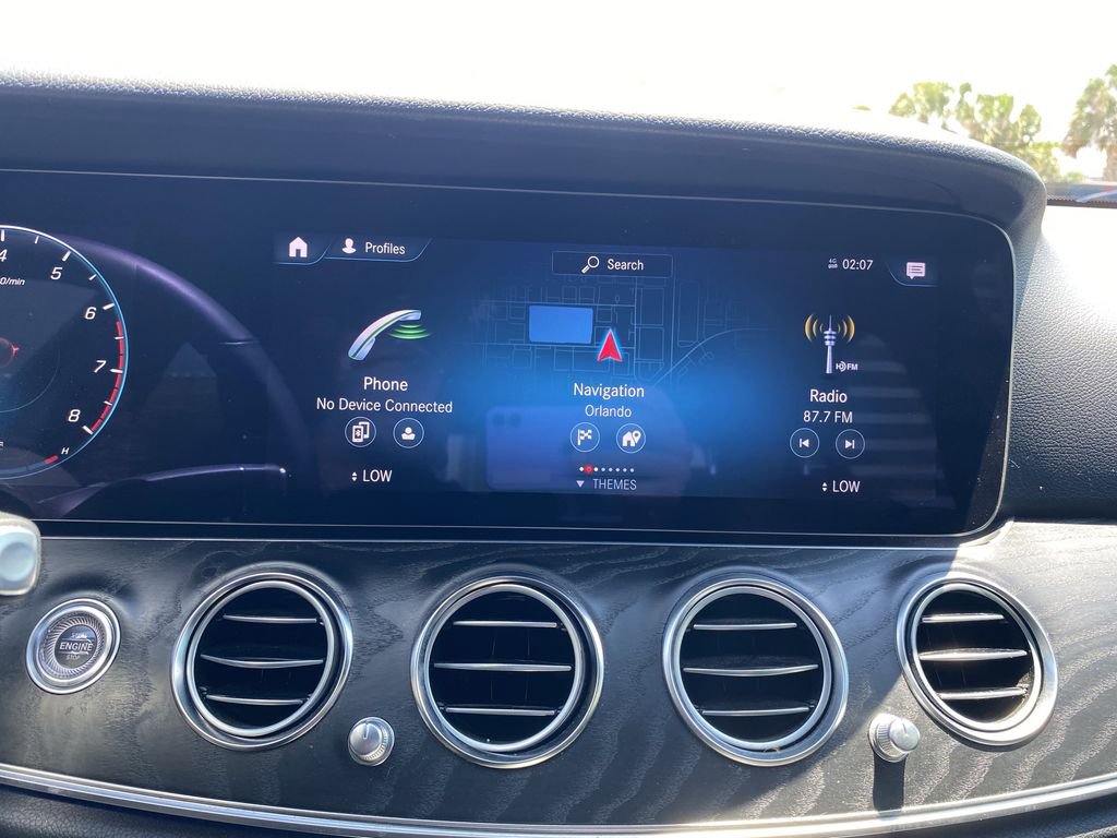 Certified 2023 Mercedes-Benz E 350 4MATIC Sedan w/ Premium Package image 7